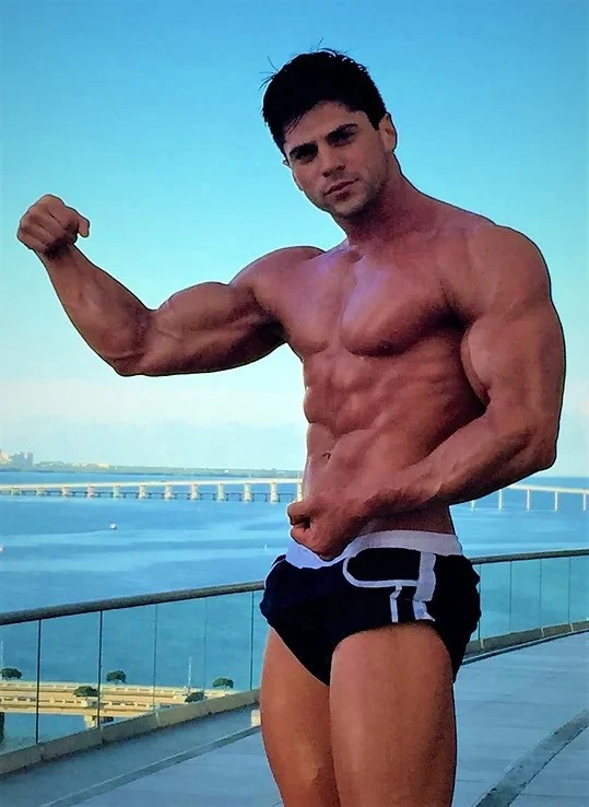 חשפן, חשפנים